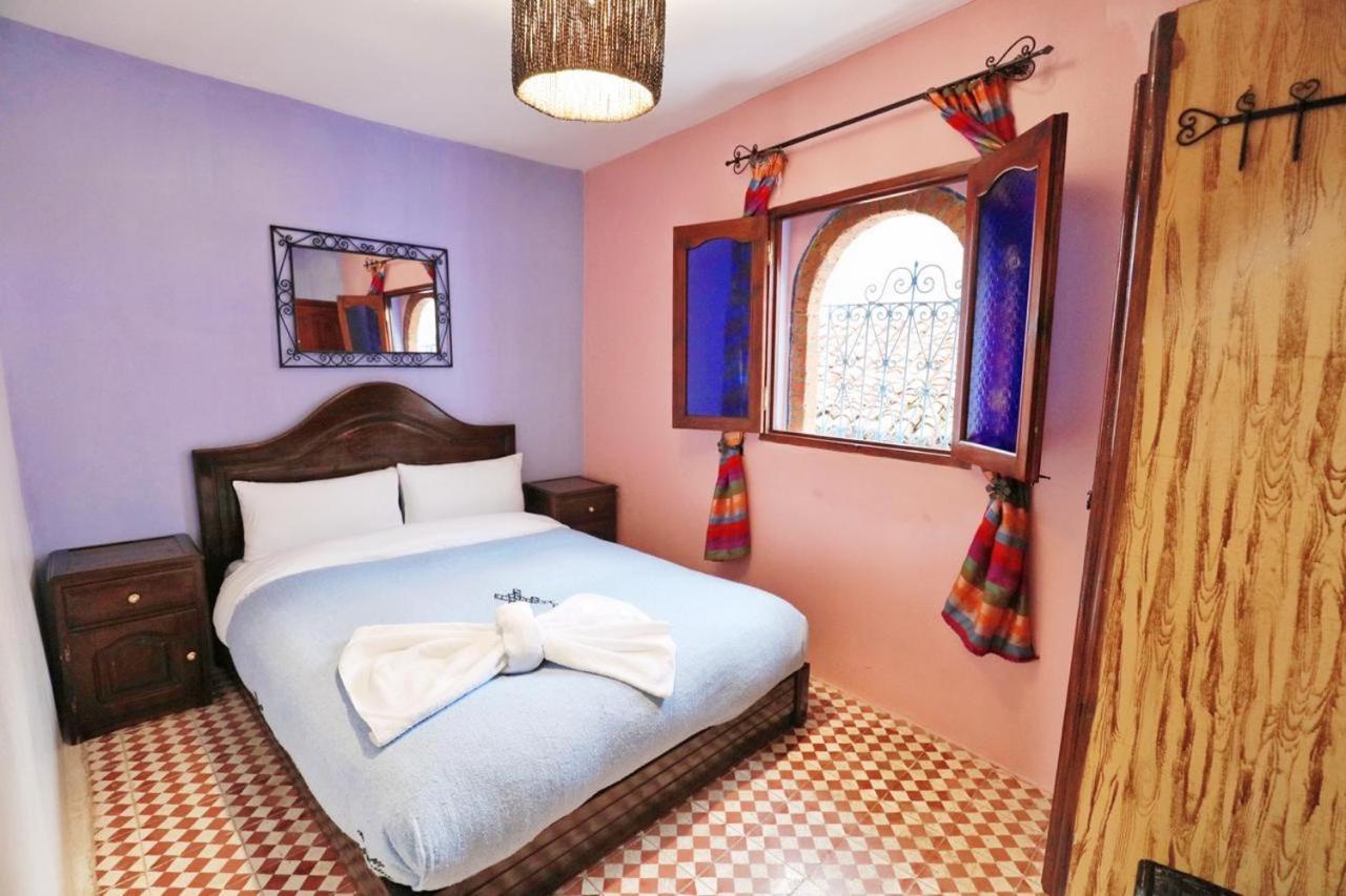 Aymane Rooftop Budget Panoramic Hotel Чефчауен Екстериор снимка