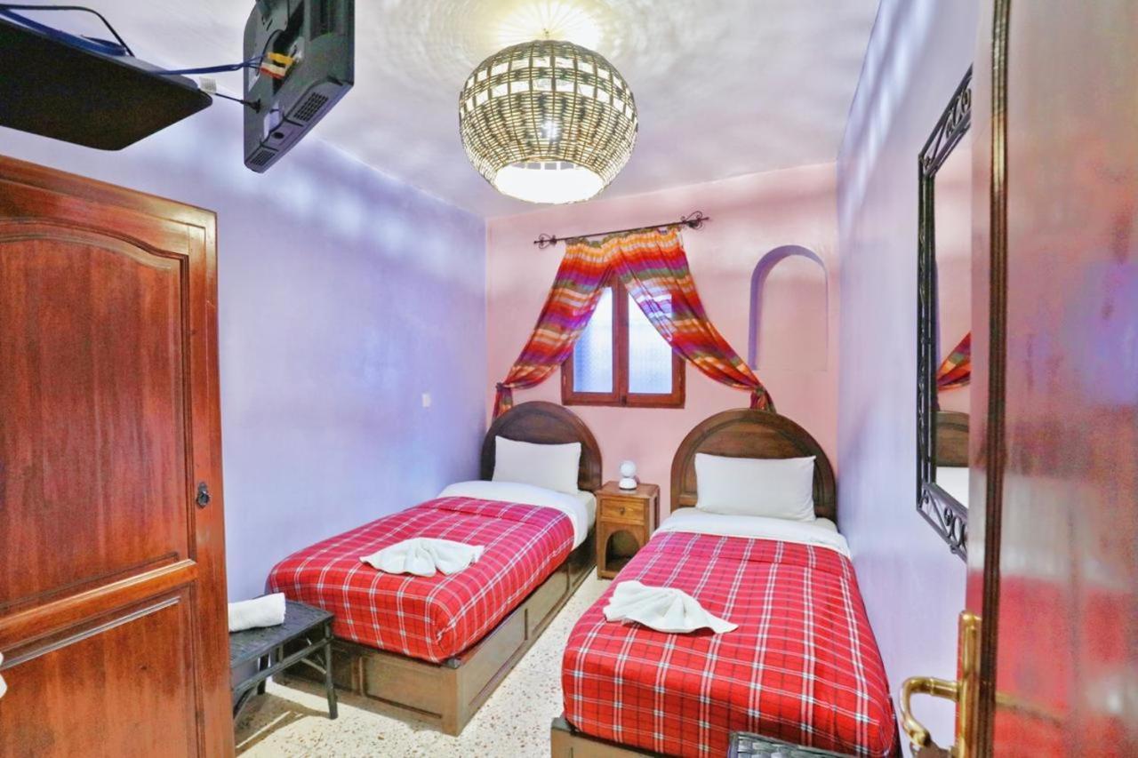 Aymane Rooftop Budget Panoramic Hotel Чефчауен Екстериор снимка