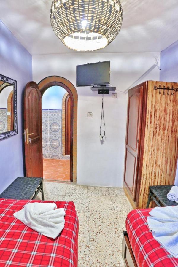 Aymane Rooftop Budget Panoramic Hotel Чефчауен Екстериор снимка