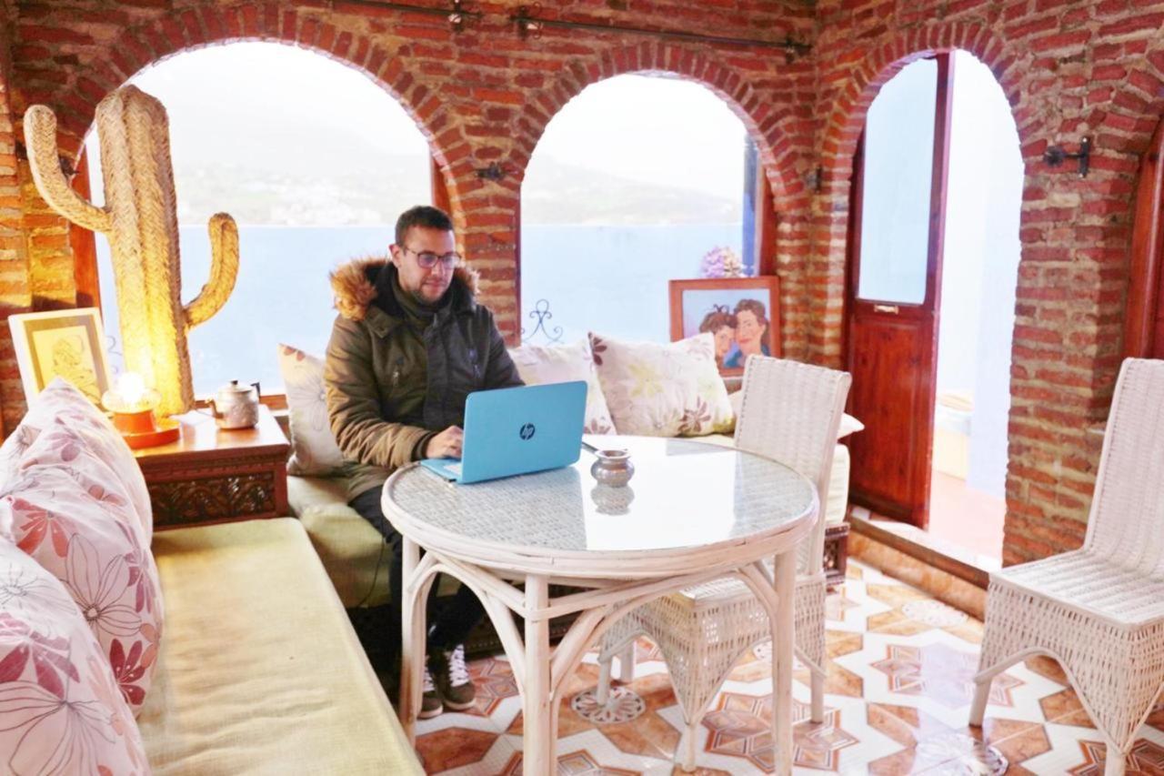 Aymane Rooftop Budget Panoramic Hotel Чефчауен Екстериор снимка